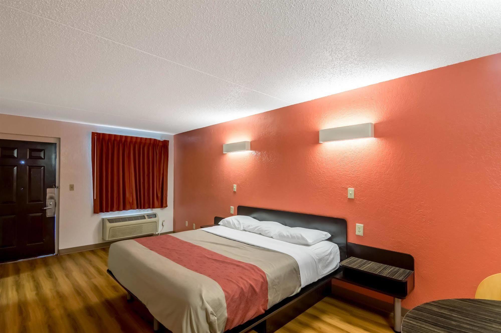 Econo Lodge Del City Exterior foto