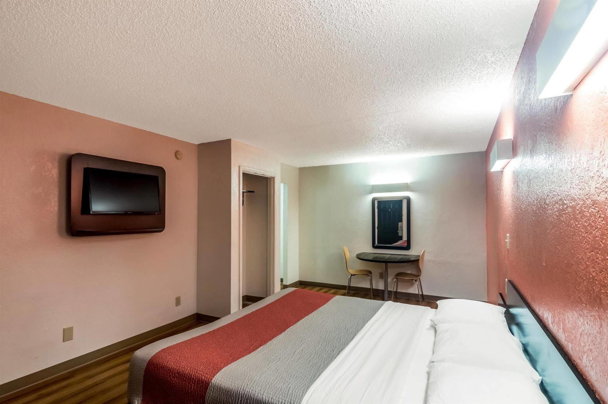 Econo Lodge Del City Exterior foto